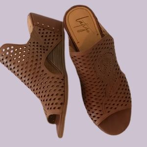 Latigo Janis laser cut tan leather sandals